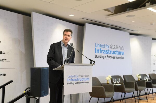 Photo: Business Roundtable Senior Vice President for Policy Matt Sonnesyn delivers remarks.